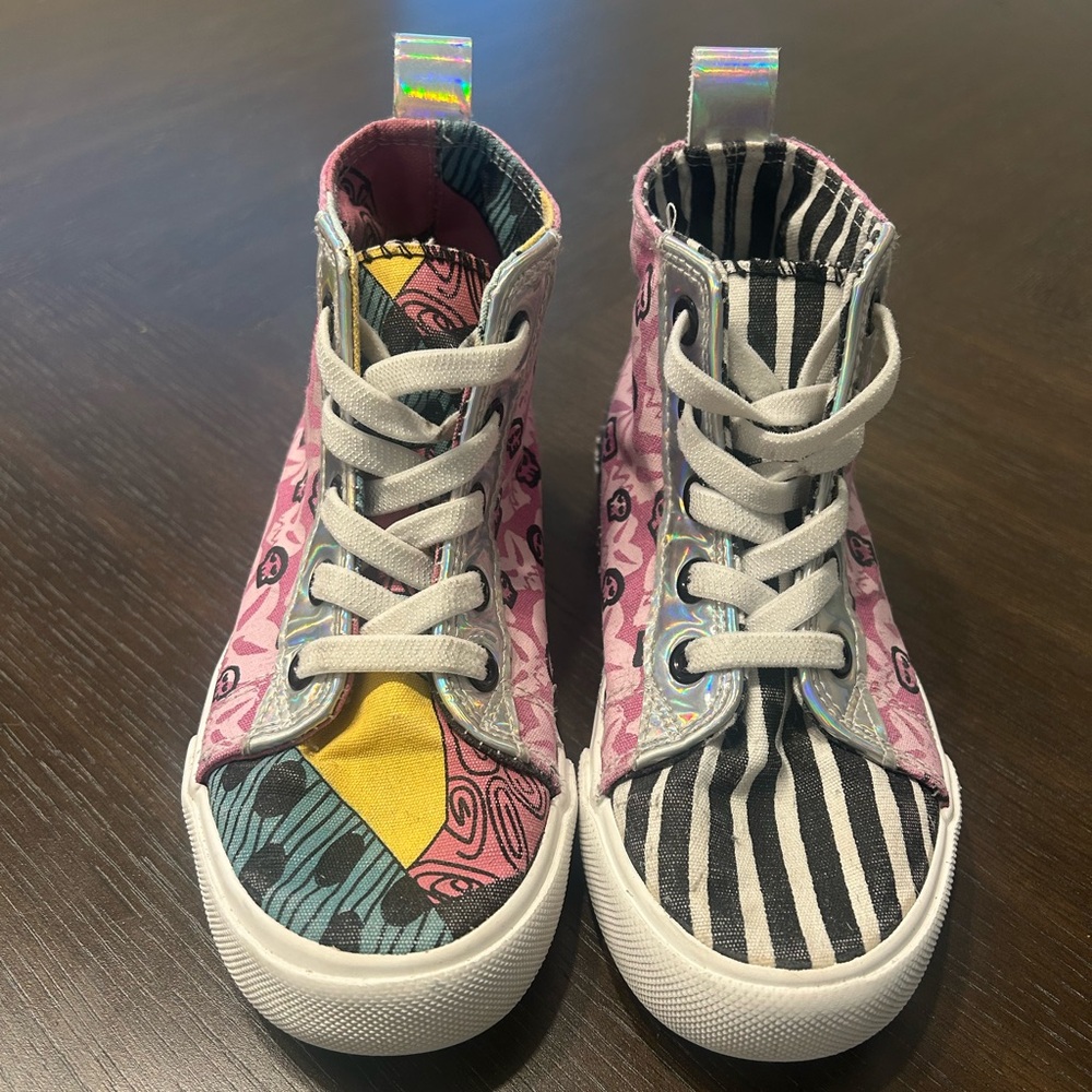 The Nightmare Before Christmas Kids High-Top Sneakers Size 13